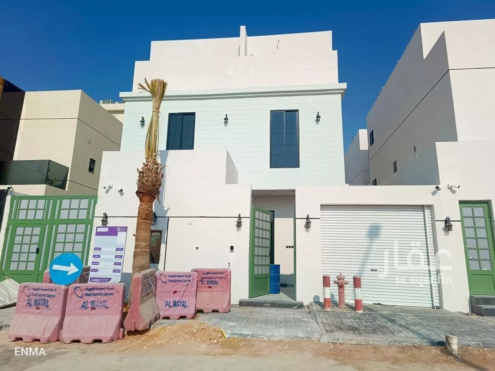 فيلا 5 غرف في الفاروق 2