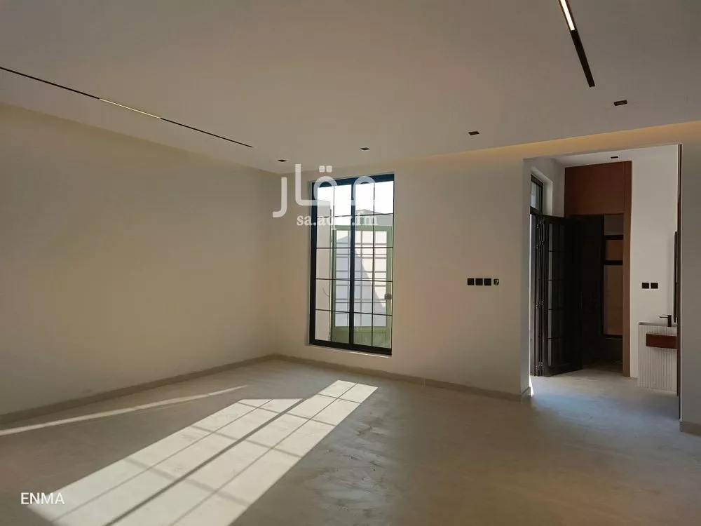 5 bedroom villa in Al Farouq 5