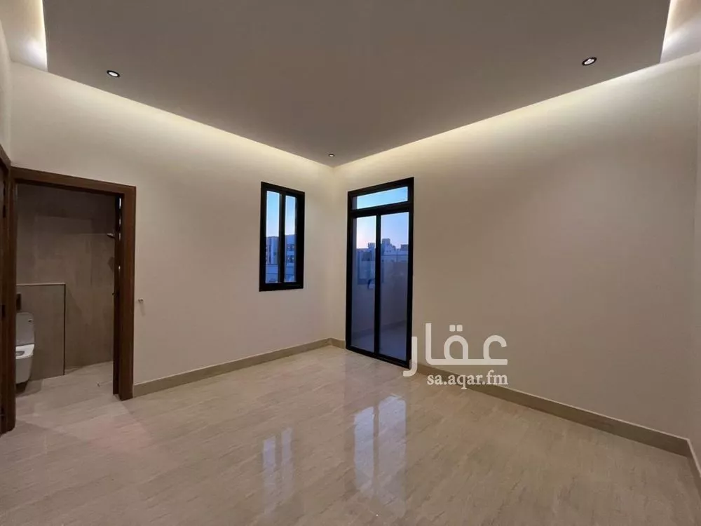 4 bedroom villa in Al Mahdiyyah 14
