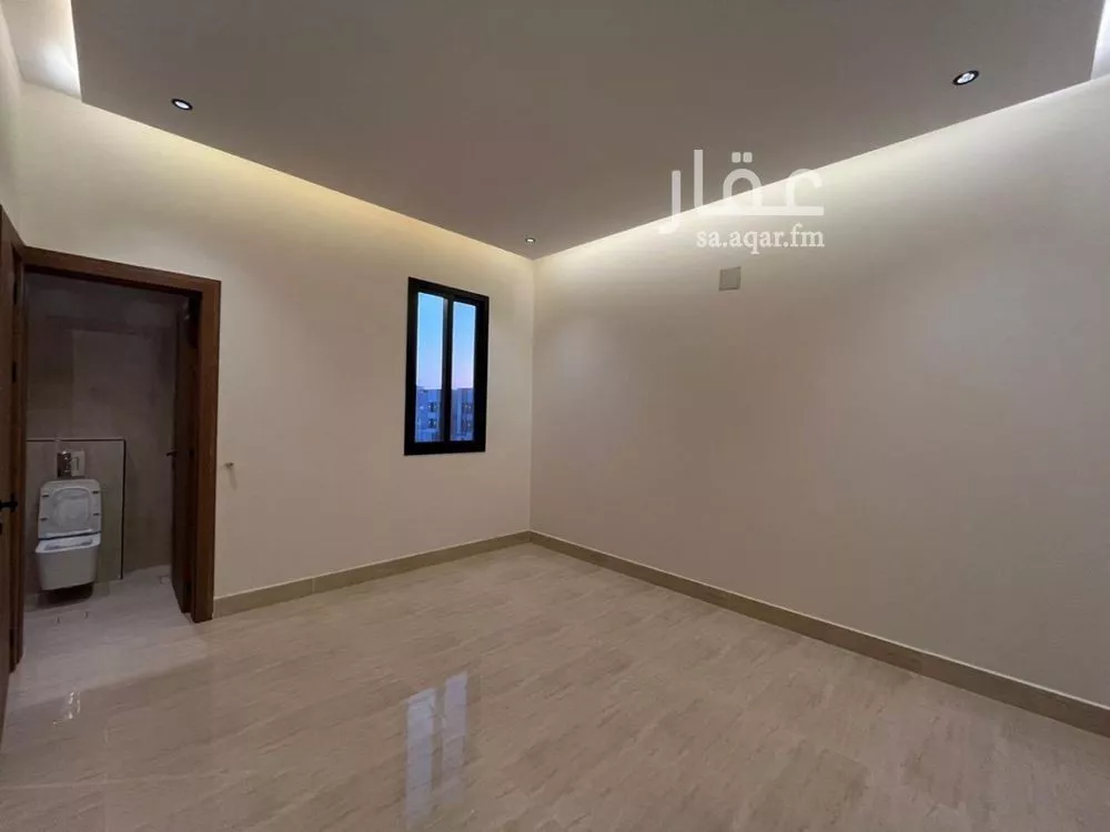 4 bedroom villa in Al Mahdiyyah 16