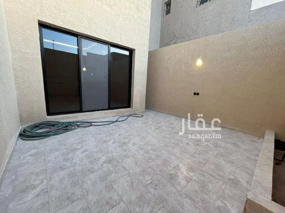 4 bedroom villa in Al Mahdiyyah 17