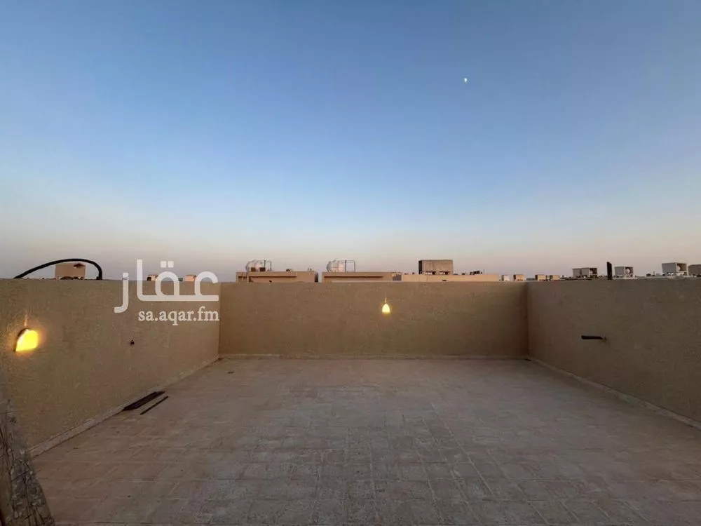 4 bedroom villa in Al Mahdiyyah 22