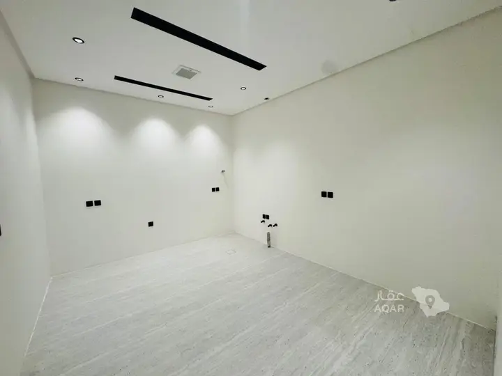 3 bedroom villa in Al Aridh, Riyadh 4