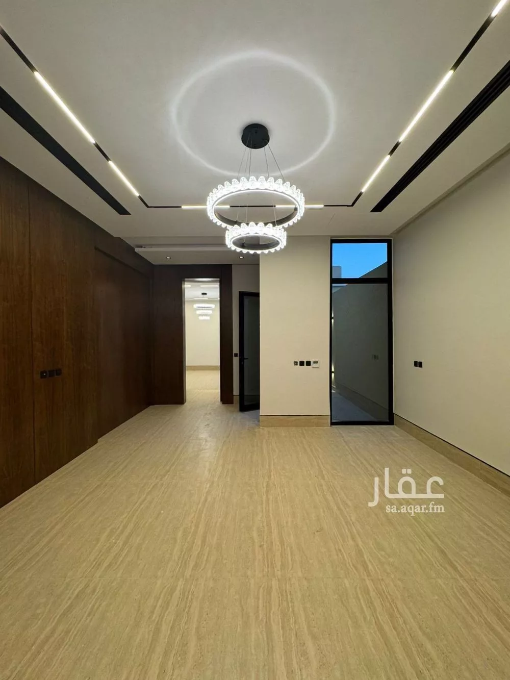 فيلا 3 غرف في العارض 20