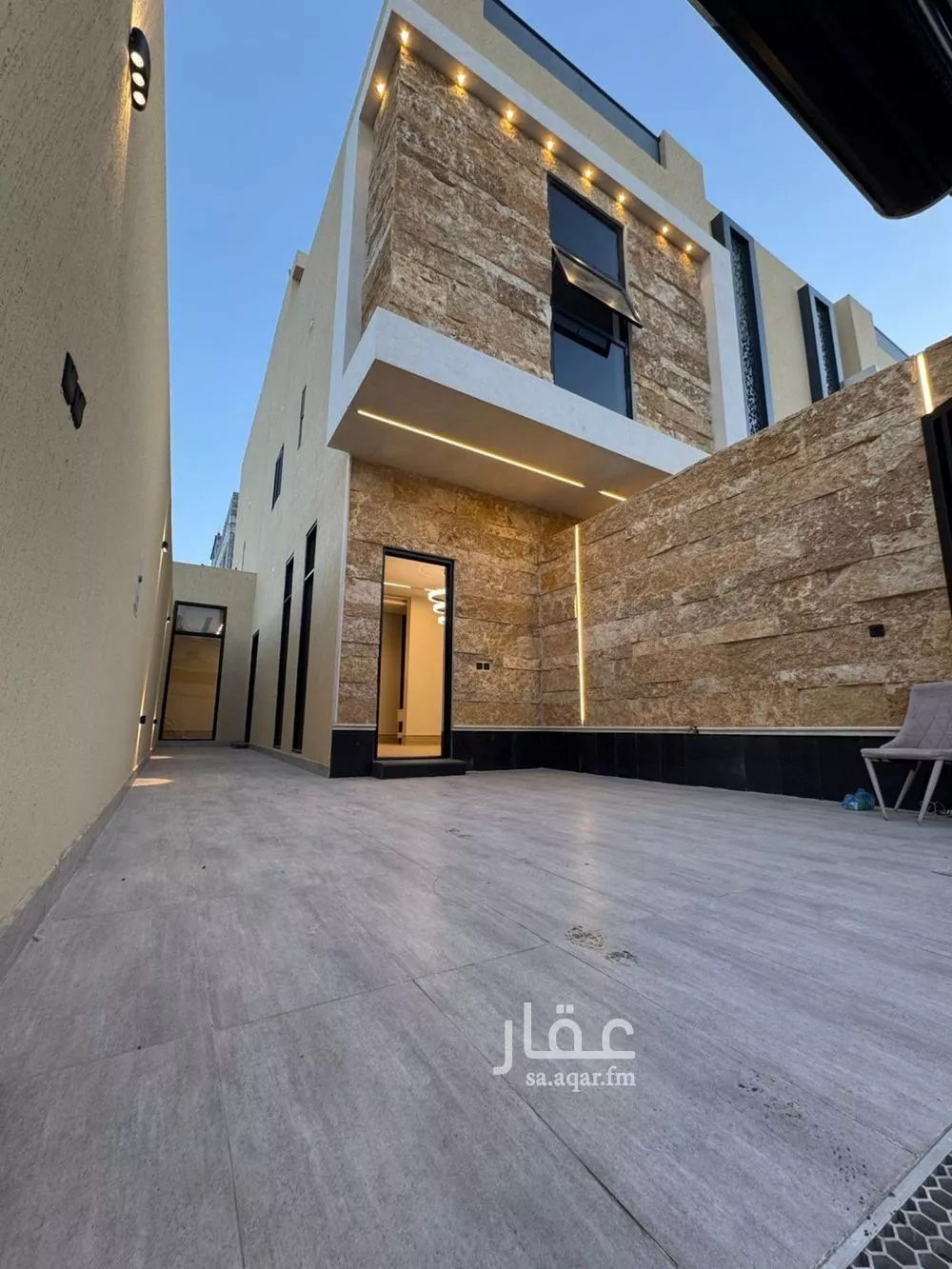 فيلا 3 غرف في العارض 27