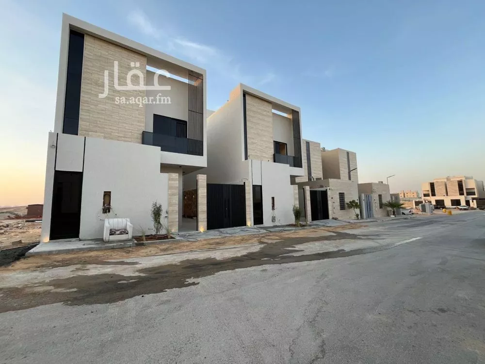 6 bedroom villa in Al Mahdiyyah 2