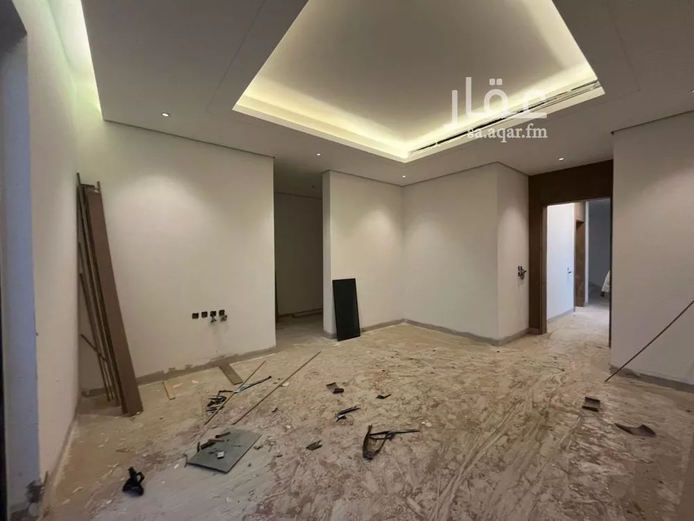 6 bedroom villa in Al Mahdiyyah 23