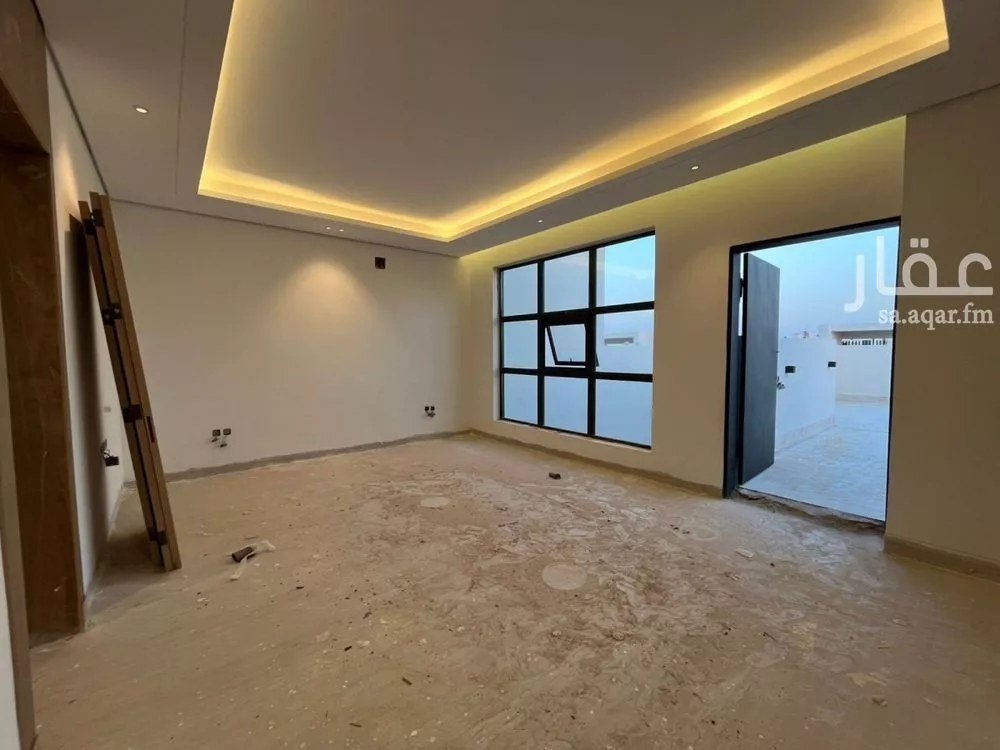 6 bedroom villa in Al Mahdiyyah 24