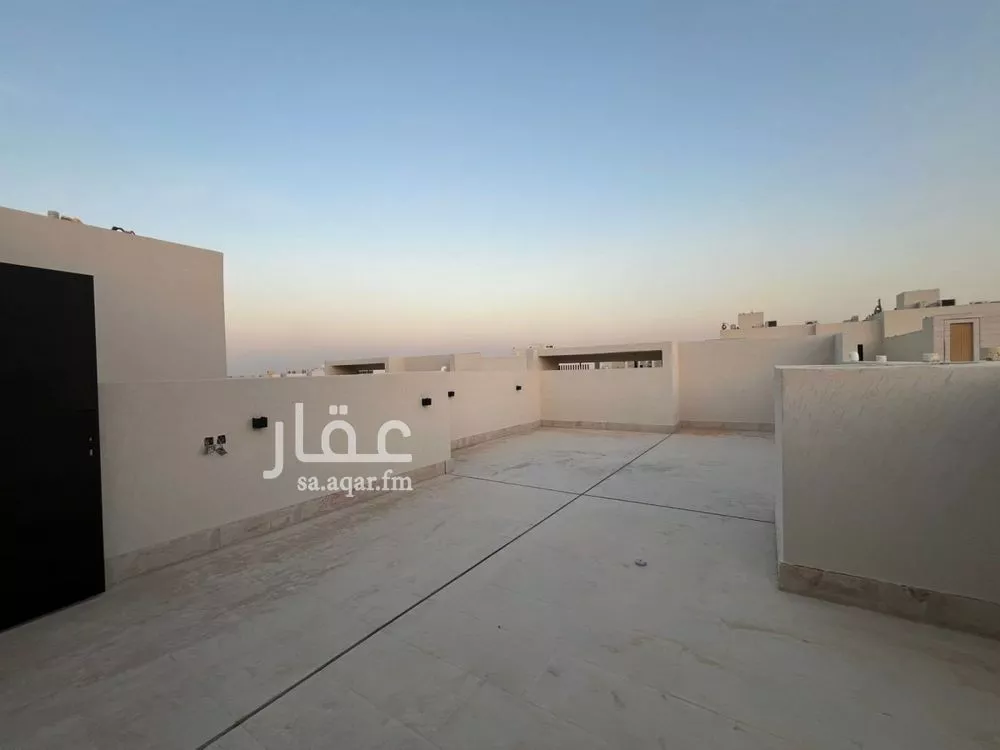 6 bedroom villa in Al Mahdiyyah 25