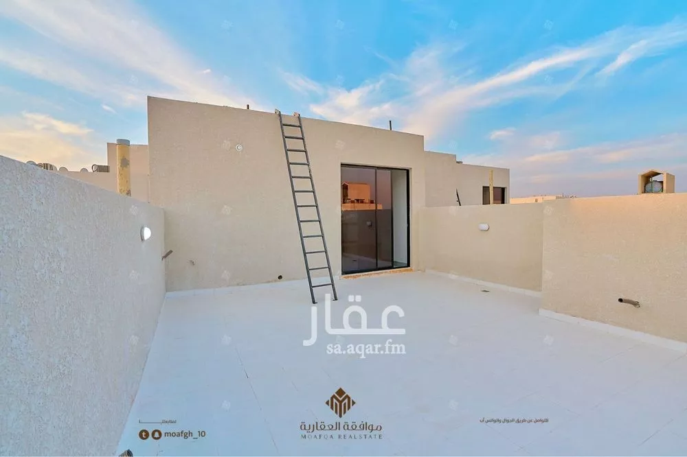 5 bedroom villa in Al Mahdiyyah 23