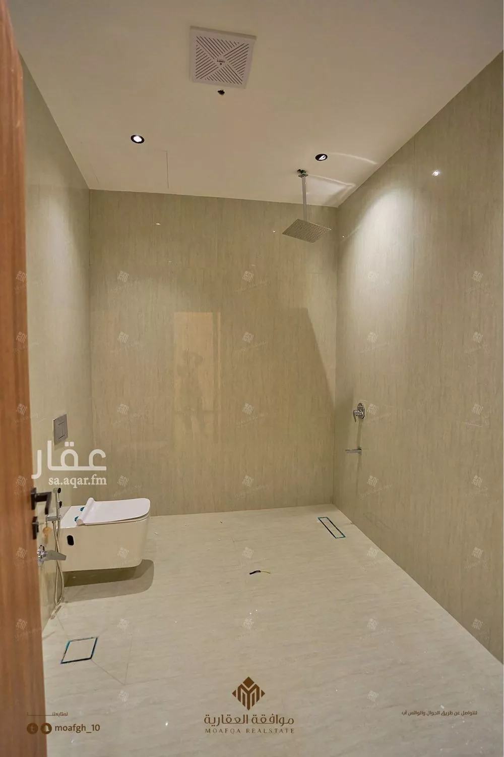 5 bedroom villa in Al Mahdiyyah 24