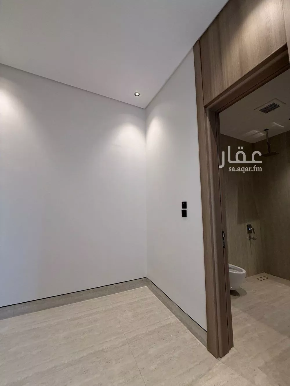 فيلا 6 غرف في المهدية 11