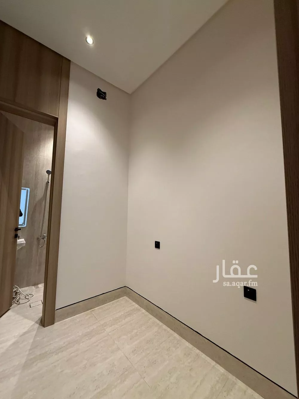 فيلا 6 غرف في المهدية 10