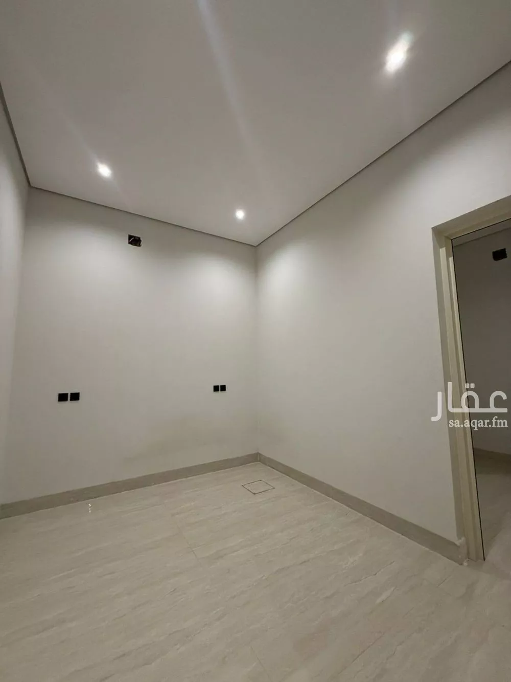 فيلا 6 غرف في المهدية 23