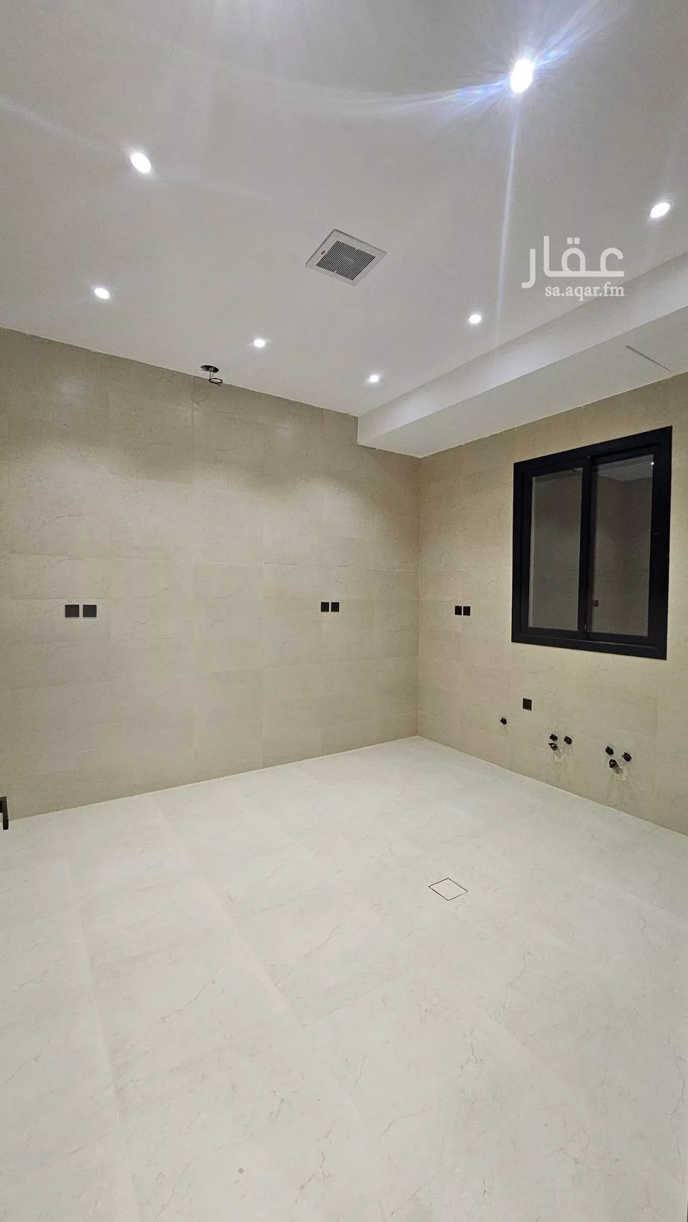 5 bedroom villa in Al Farouq 15