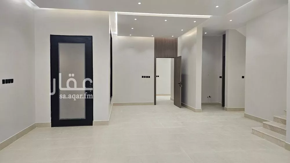 5 bedroom villa in Al Farouq 7