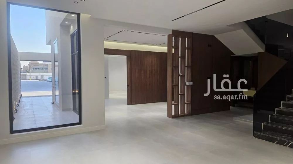 5 bedroom villa in Al Farouq 15