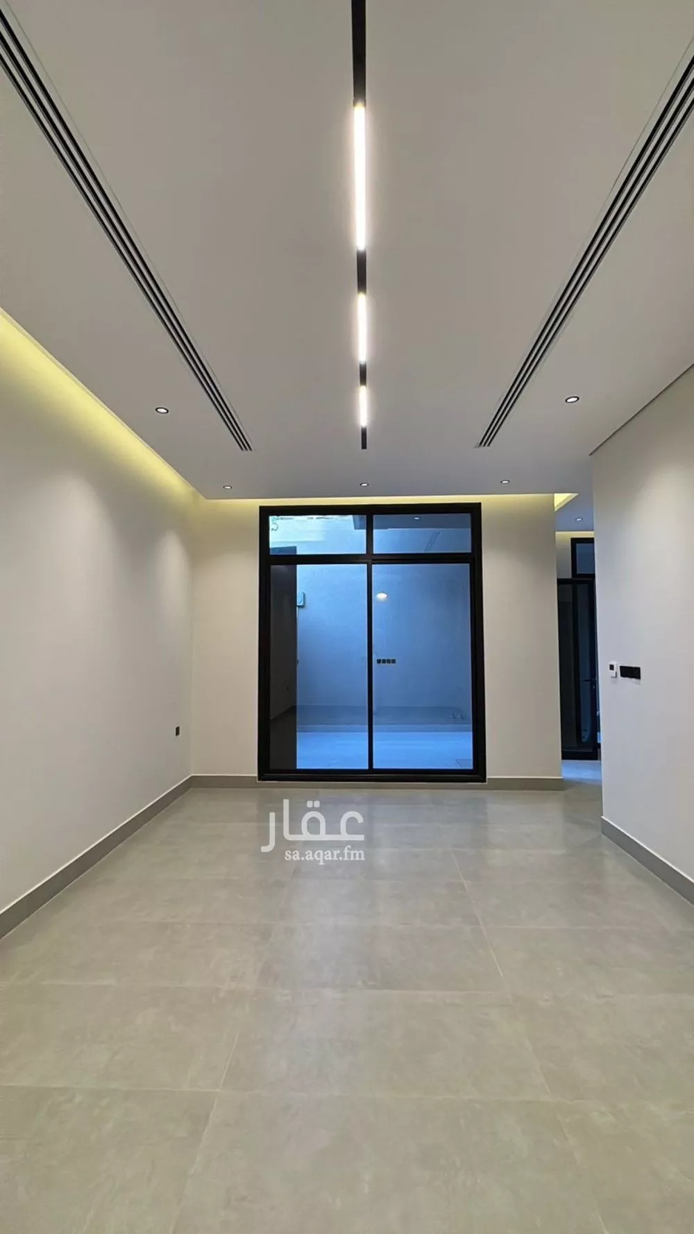 فيلا 4 غرف في العارض 30