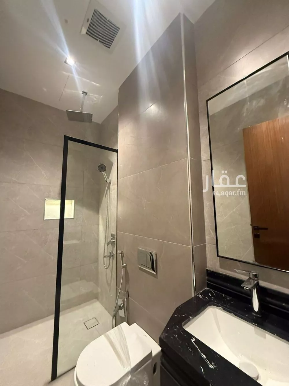 6 bedroom villa in Al Mahdiyyah 21