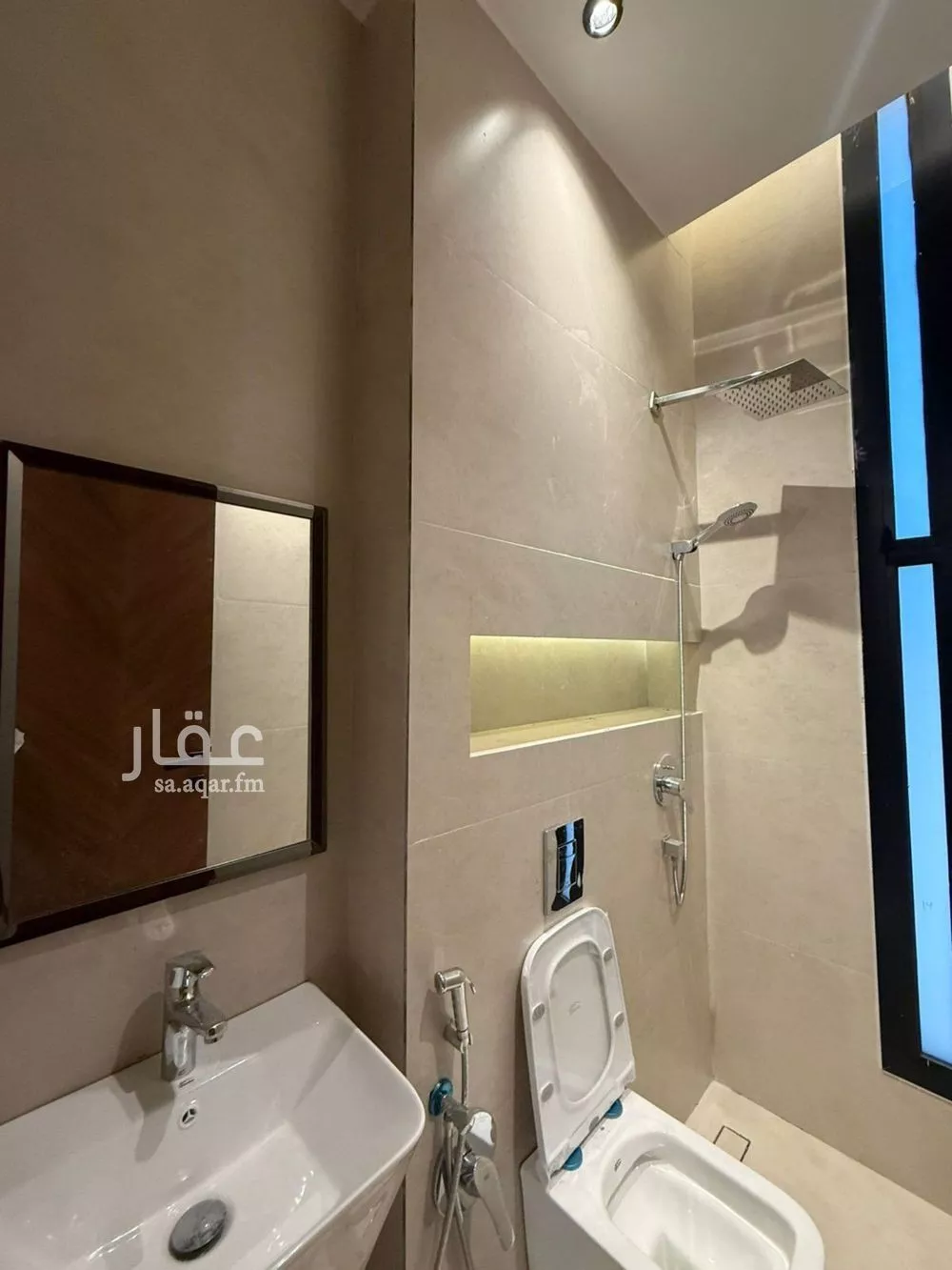 6 bedroom villa in Al Mahdiyyah 18