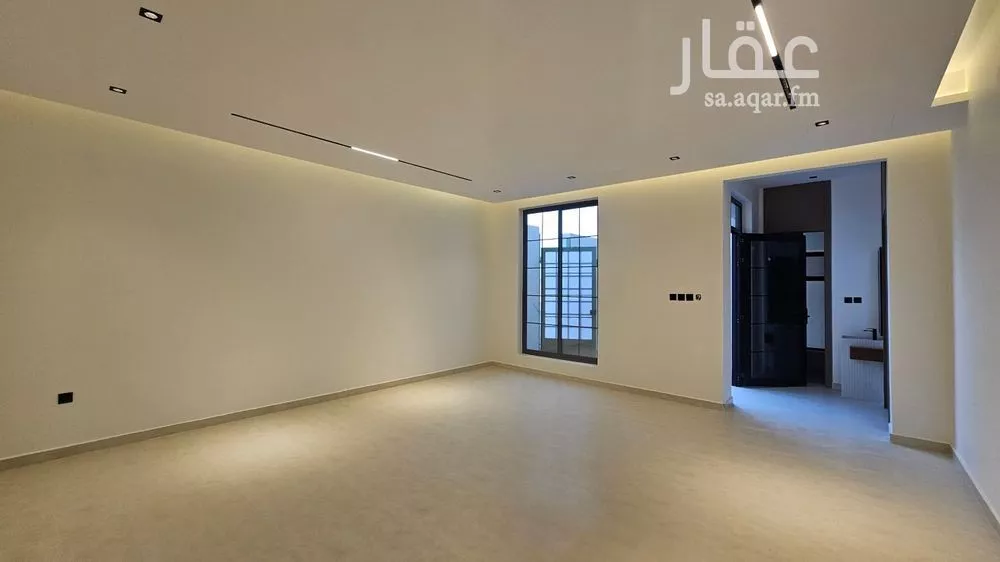 5 bedroom villa in Al Farouq 12