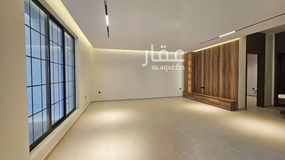 5 bedroom villa in Al Farouq 16