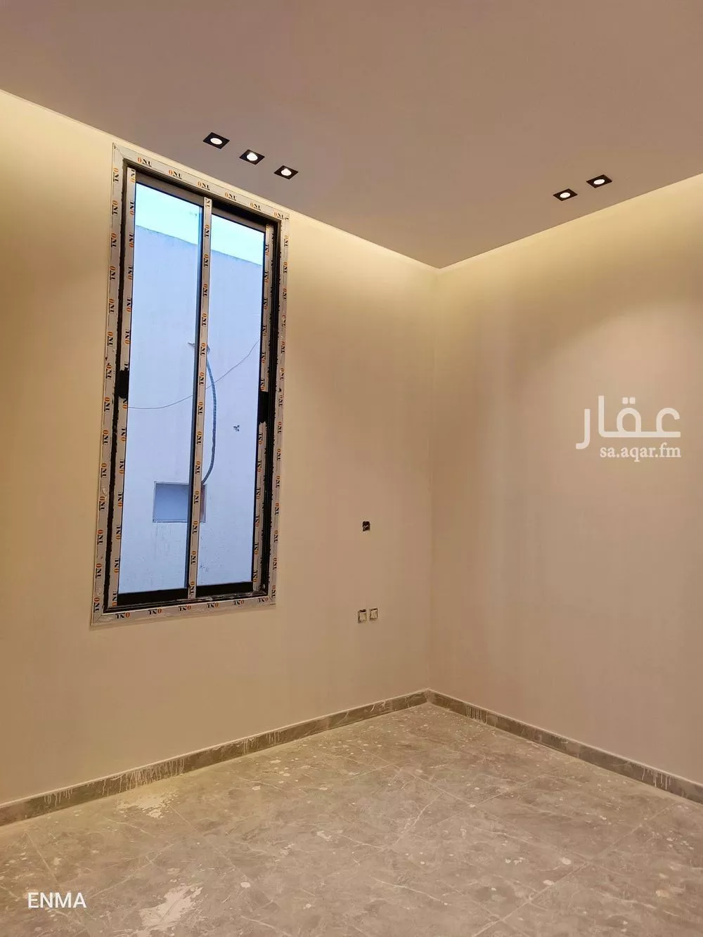 4 bedroom villa in Al Yarmouk 13