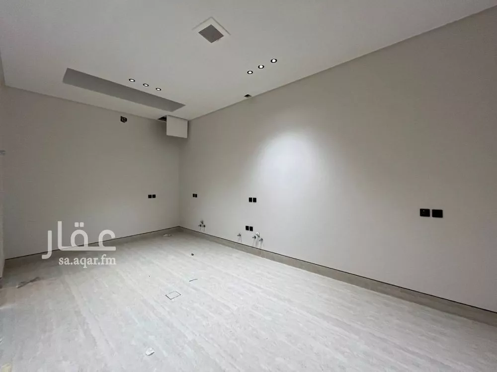 3 bedroom villa in Al Mahdiyyah 13