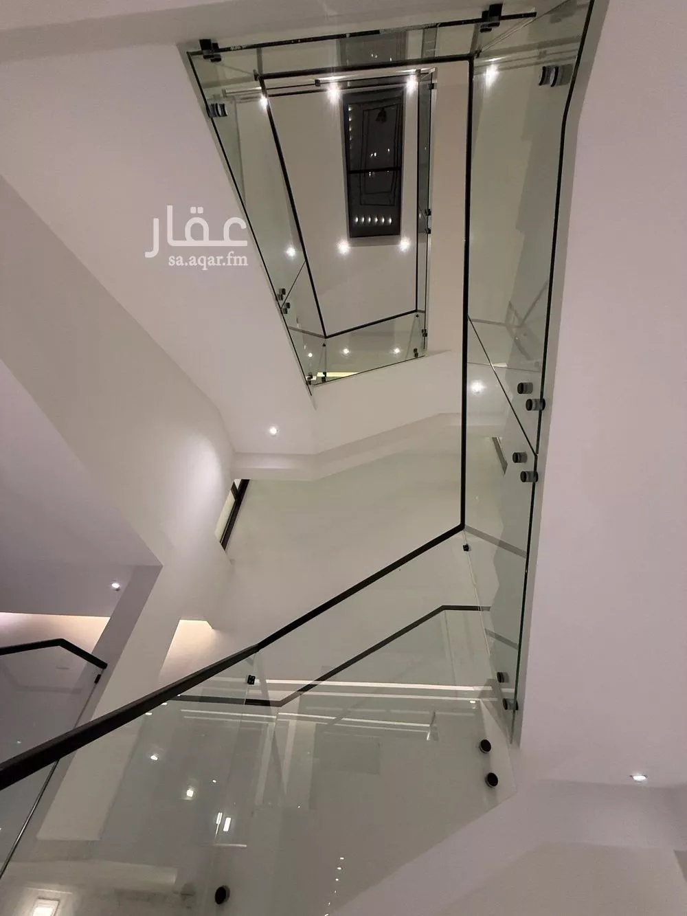 6 bedroom villa in Al Mahdiyyah 12