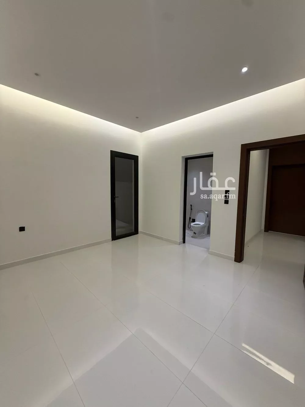 6 bedroom villa in Al Mahdiyyah 14