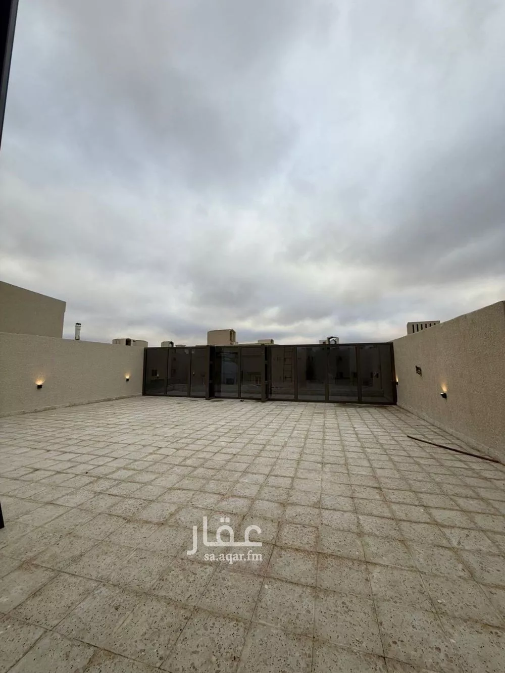 فيلا 8 غرف في المهدية 27