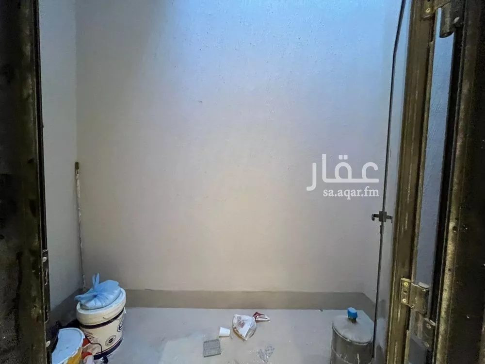فيلا 6 غرف في المهدية 5