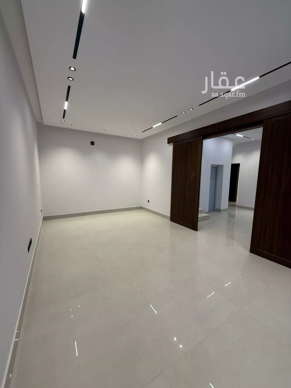8 bedroom villa in Al Mahdiyyah 16