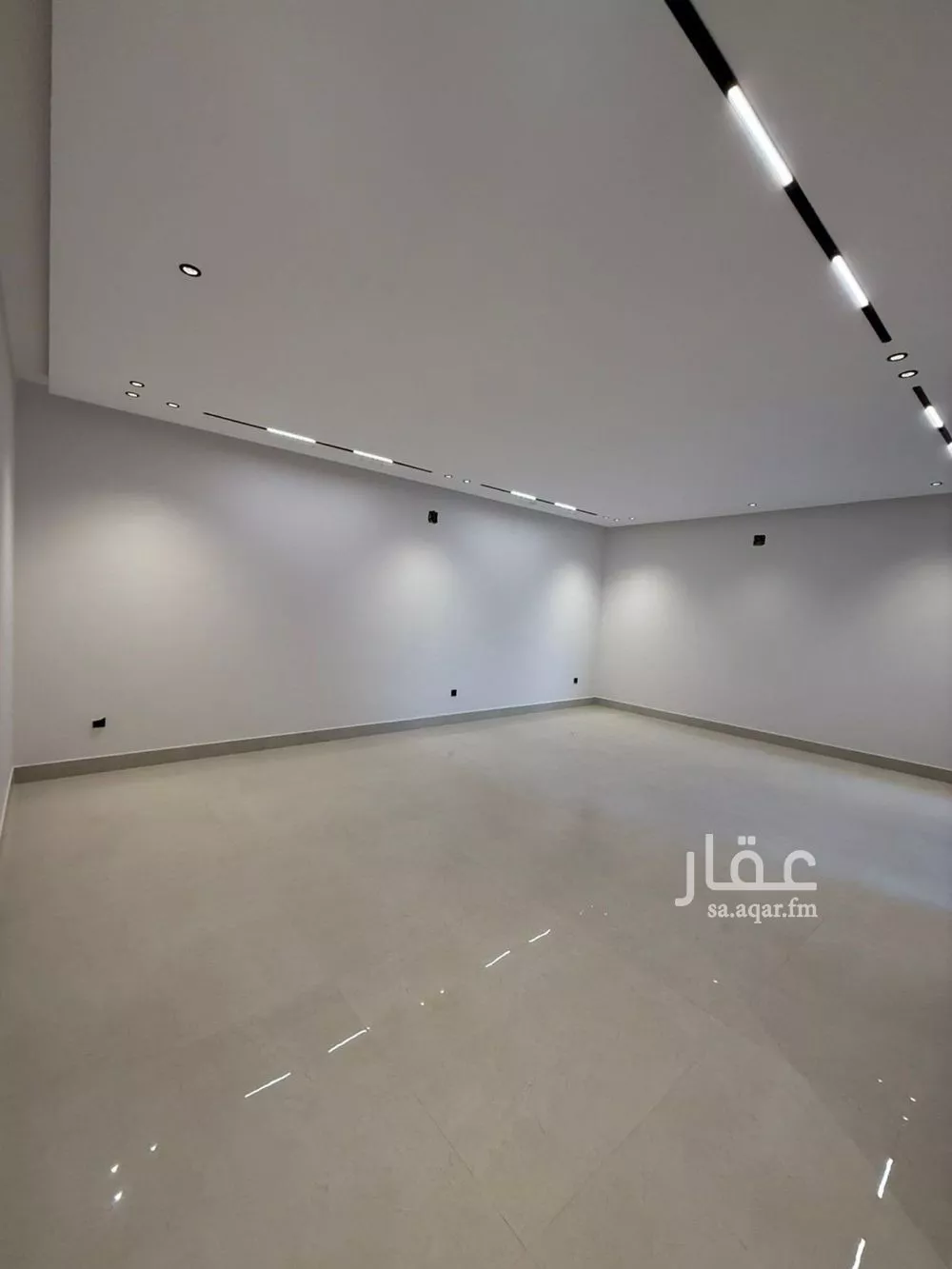8 bedroom villa in Al Mahdiyyah 18