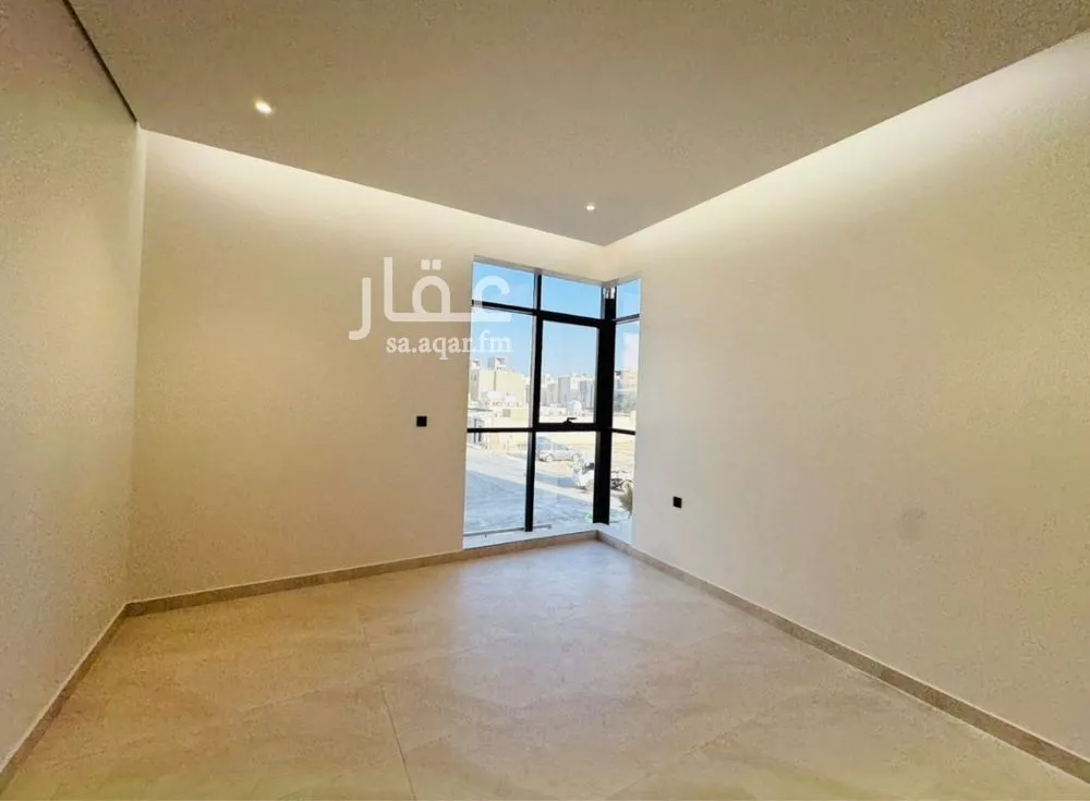 فيلا 4 غرف في النرجس 18