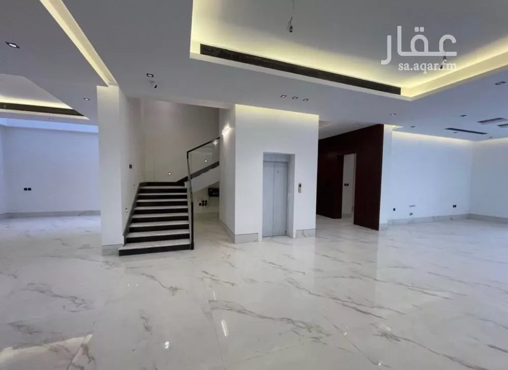 فيلا 5 غرف في العارض 6