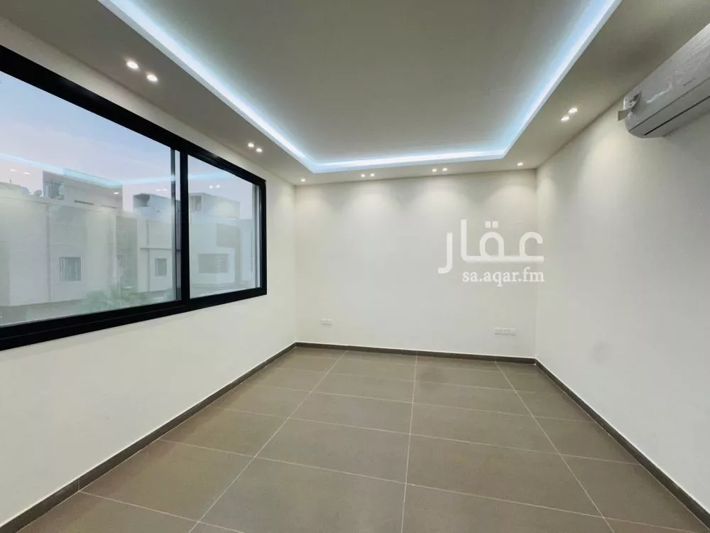 4 bedroom villa in Al Aridh 18