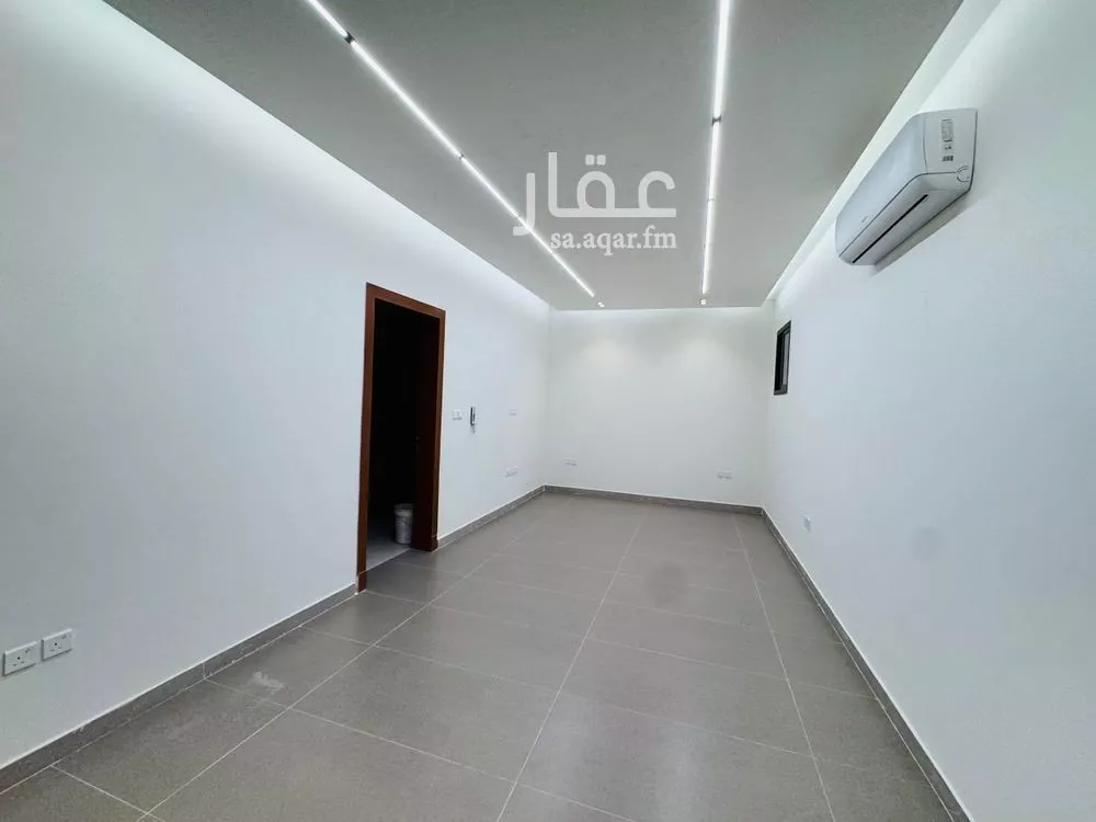 4 bedroom villa in Al Aridh 29
