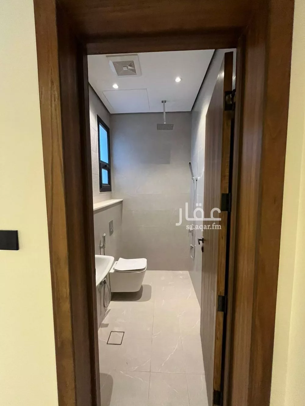 فيلا 5 غرف في المهدية 11