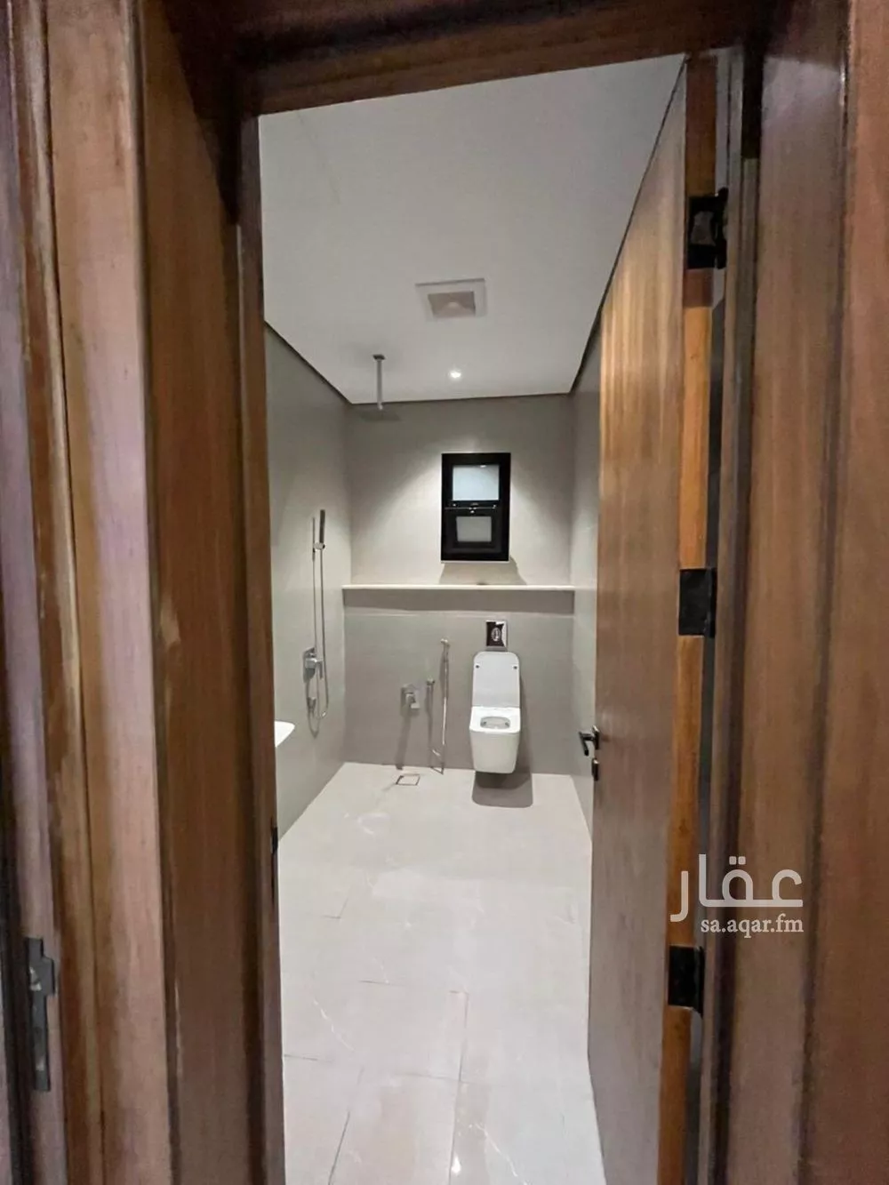 فيلا 5 غرف في المهدية 10