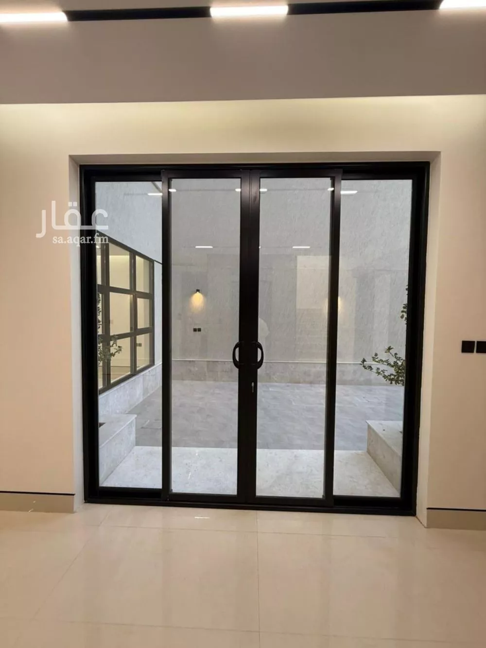 فيلا 8 غرف في المهدية 25