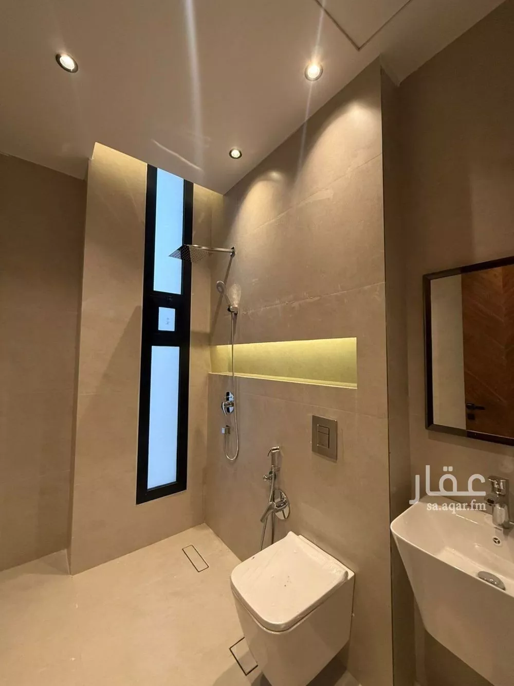 6 bedroom villa in Al Mahdiyyah 8