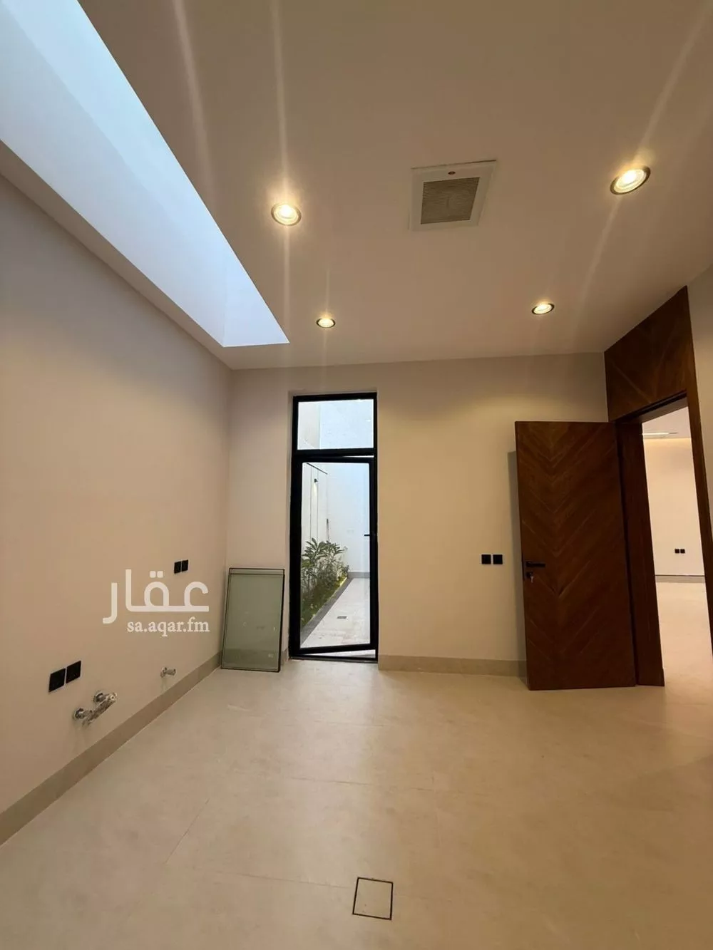 6 bedroom villa in Al Mahdiyyah 10