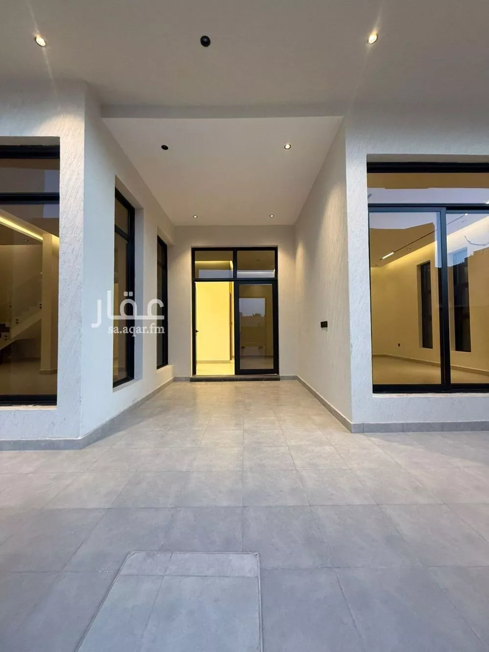 8 bedroom villa in Al Mahdiyyah 2