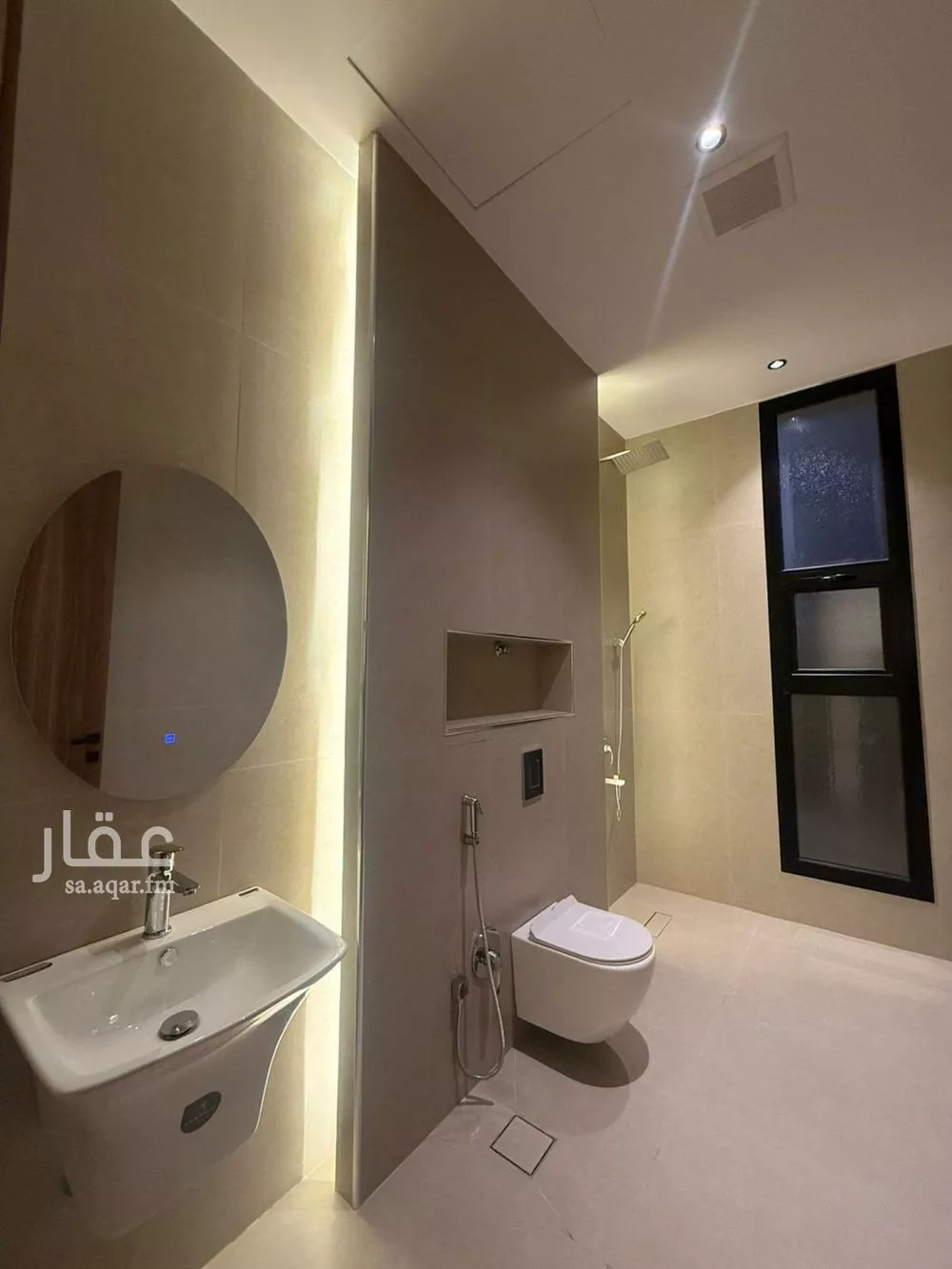 8 bedroom villa in Al Mahdiyyah 10