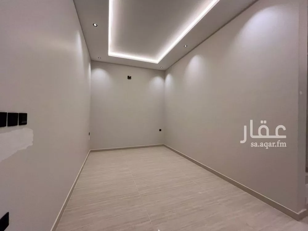 فيلا 6 غرف في المهدية 9