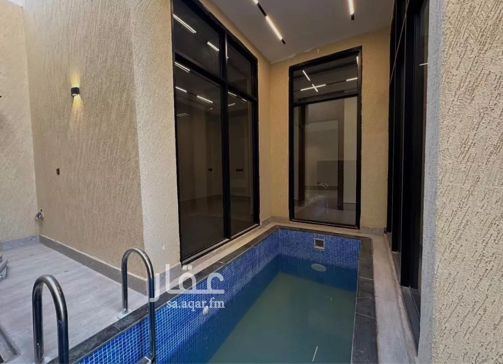 4 bedroom villa in Al Narjis 16