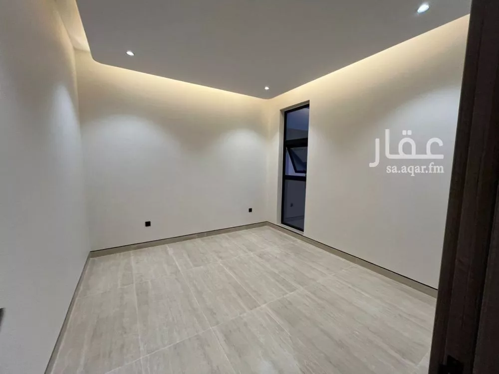 5 bedroom villa in Al Mahdiyyah 20