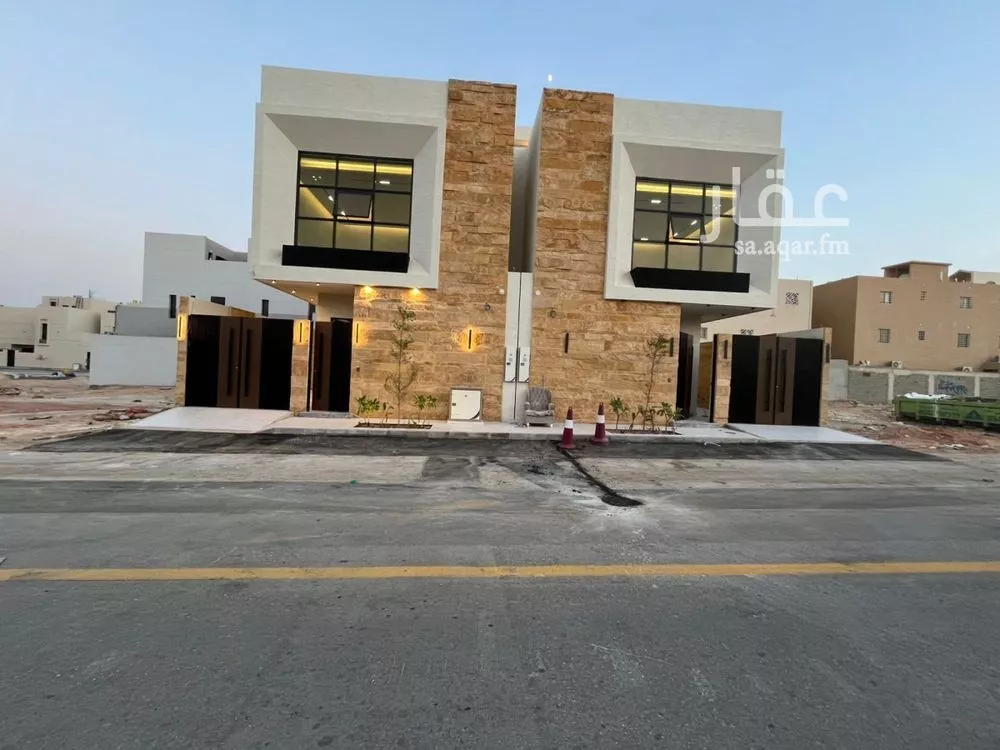 5 bedroom villa in Al Mahdiyyah 4