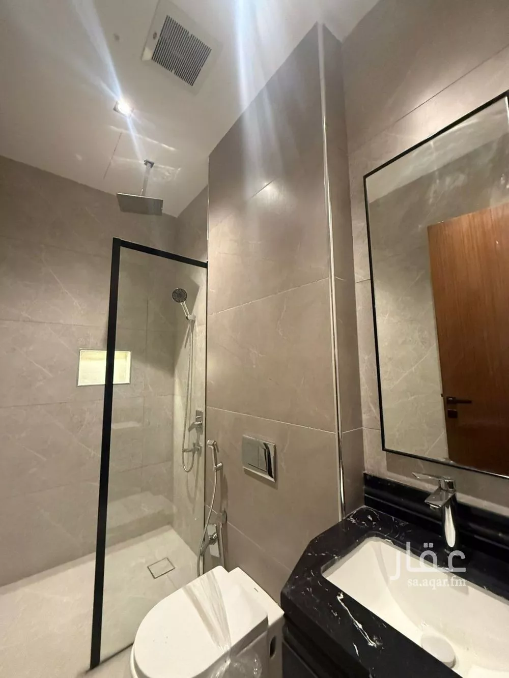 8 bedroom villa in Al Mahdiyyah 21